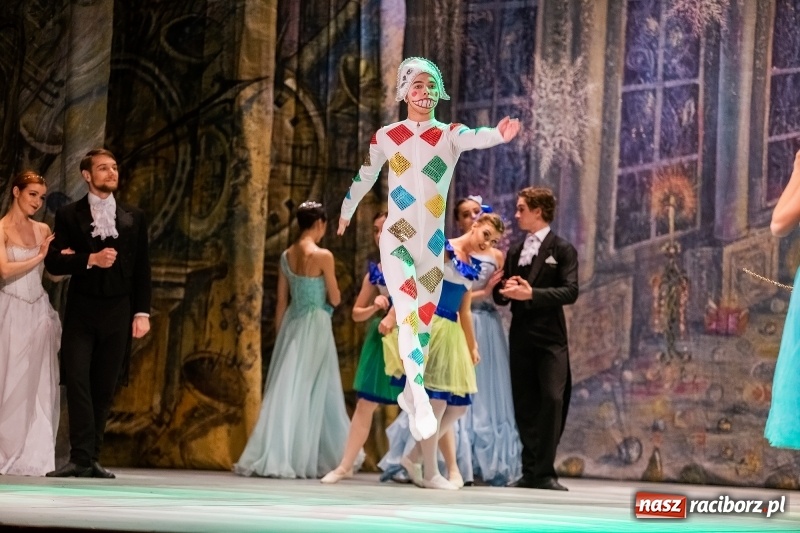 Zdjęcie w galerii na portalu naszraciborz.pl: Dziadek do orzechów w wykonaniu Royal Lviv Ballet w RCK wiadomości z regionu