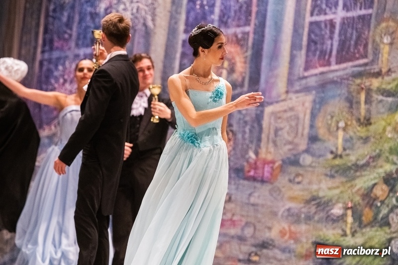 Zdjęcie w galerii na portalu naszraciborz.pl: Dziadek do orzechów w wykonaniu Royal Lviv Ballet w RCK wiadomości z regionu