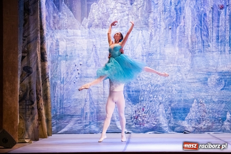 Zdjęcie w galerii na portalu naszraciborz.pl: Dziadek do orzechów w wykonaniu Royal Lviv Ballet w RCK wiadomości z regionu