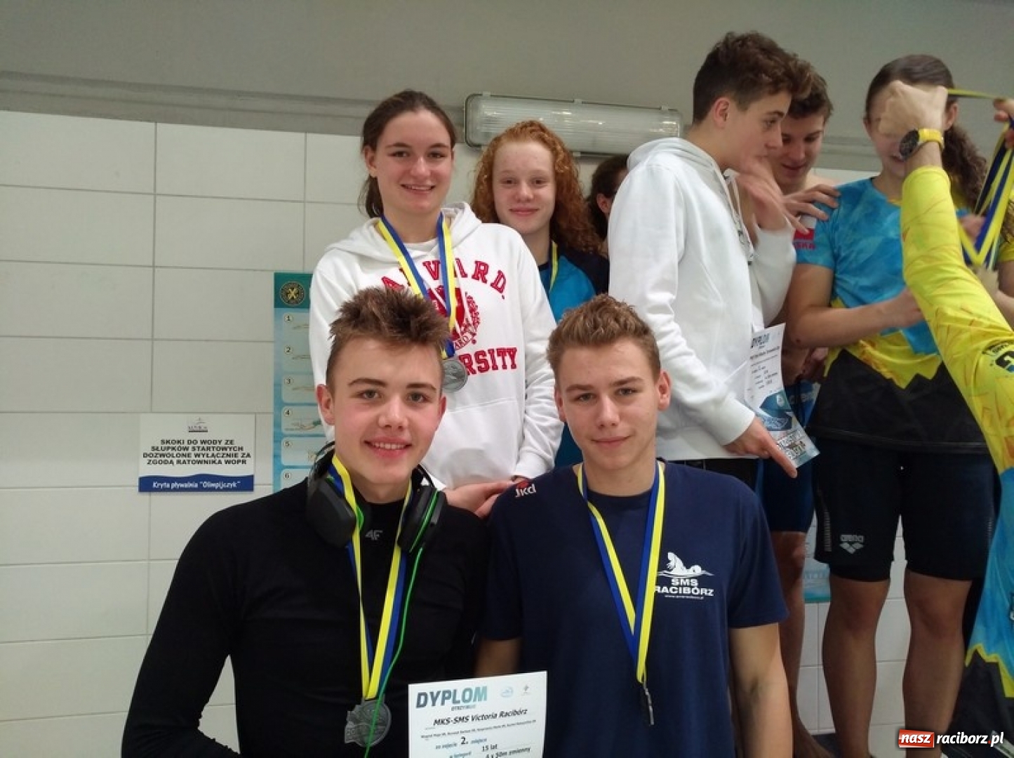 Zdjęcie w galerii na portalu naszraciborz.pl: Pływanie. 75 medali pływaków na Mistrzostwach Śląska wiadomości z regionu