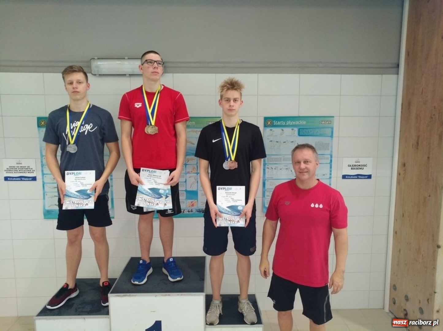 Zdjęcie w galerii na portalu naszraciborz.pl: Pływanie. 75 medali pływaków na Mistrzostwach Śląska wiadomości z regionu