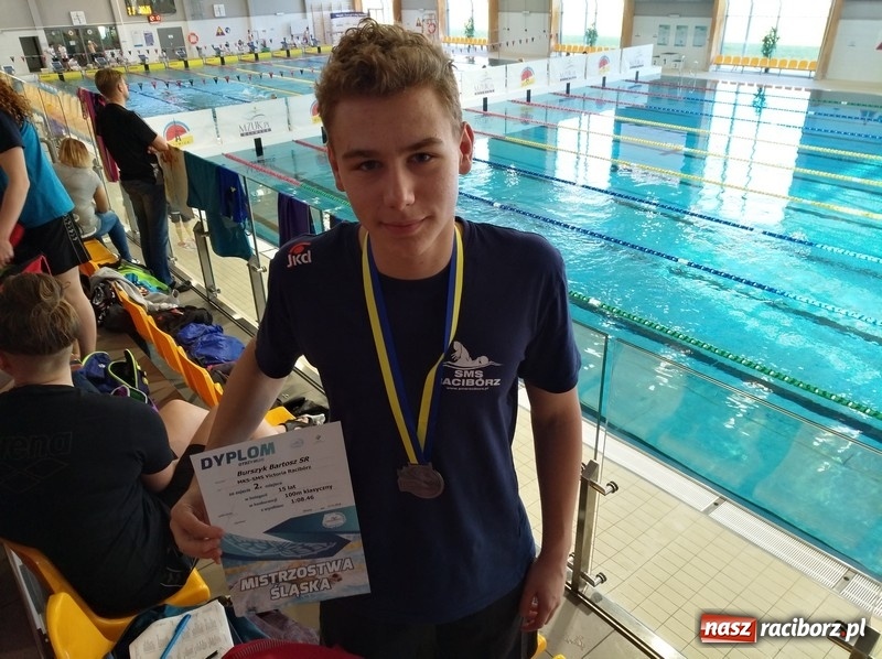 Zdjęcie w galerii na portalu naszraciborz.pl: Pływanie. 75 medali pływaków na Mistrzostwach Śląska wiadomości z regionu