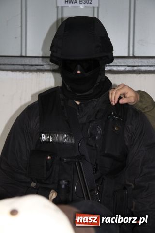 Zdjęcie w galerii na portalu naszraciborz.pl: Najmłodsi świętowali u pograniczników wiadomości z regionu