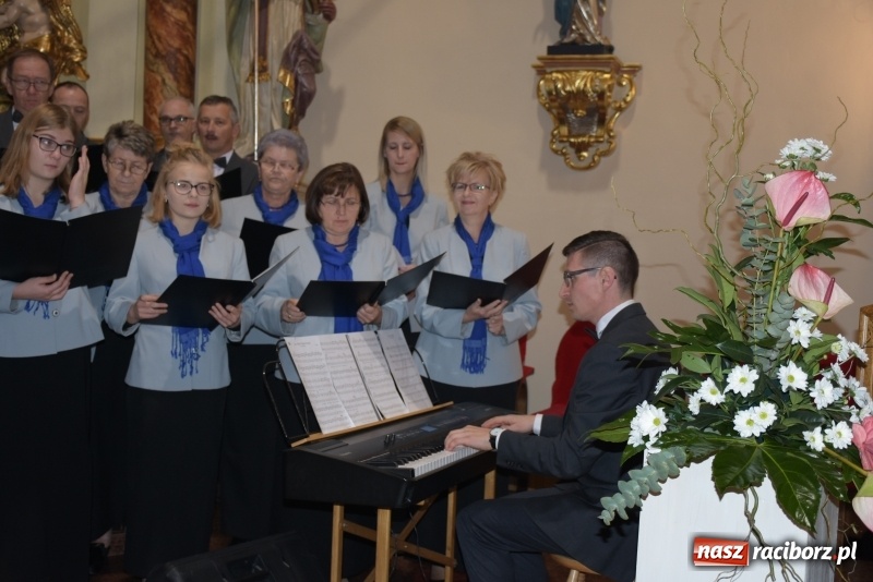 Zdjęcie w galerii na portalu naszraciborz.pl: VIII Przegląd Chórów Pogranicza w Krzyżanowicach za nami wiadomości z regionu
