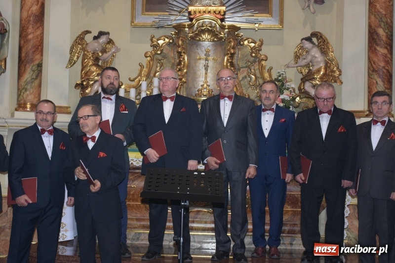 Zdjęcie w galerii na portalu naszraciborz.pl: VIII Przegląd Chórów Pogranicza w Krzyżanowicach za nami wiadomości z regionu