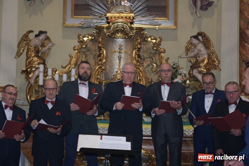 Zdjęcie w galerii na portalu naszraciborz.pl: VIII Przegląd Chórów Pogranicza w Krzyżanowicach za nami wiadomości z regionu