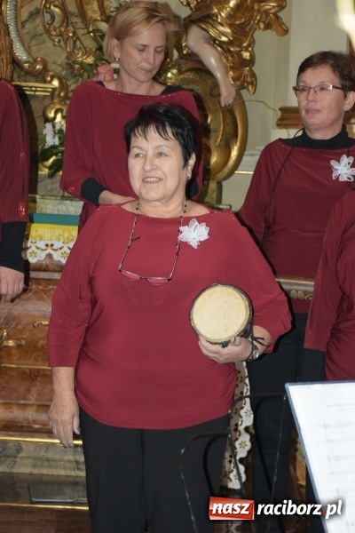 Zdjęcie w galerii na portalu naszraciborz.pl: VIII Przegląd Chórów Pogranicza w Krzyżanowicach za nami wiadomości z regionu