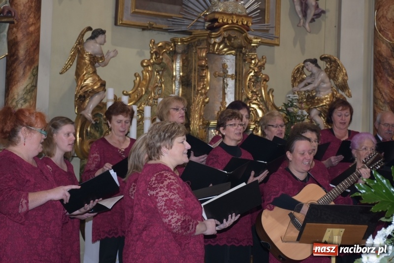 Zdjęcie w galerii na portalu naszraciborz.pl: VIII Przegląd Chórów Pogranicza w Krzyżanowicach za nami wiadomości z regionu