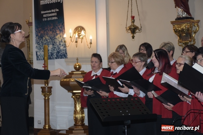 Zdjęcie w galerii na portalu naszraciborz.pl: VIII Przegląd Chórów Pogranicza w Krzyżanowicach za nami wiadomości z regionu