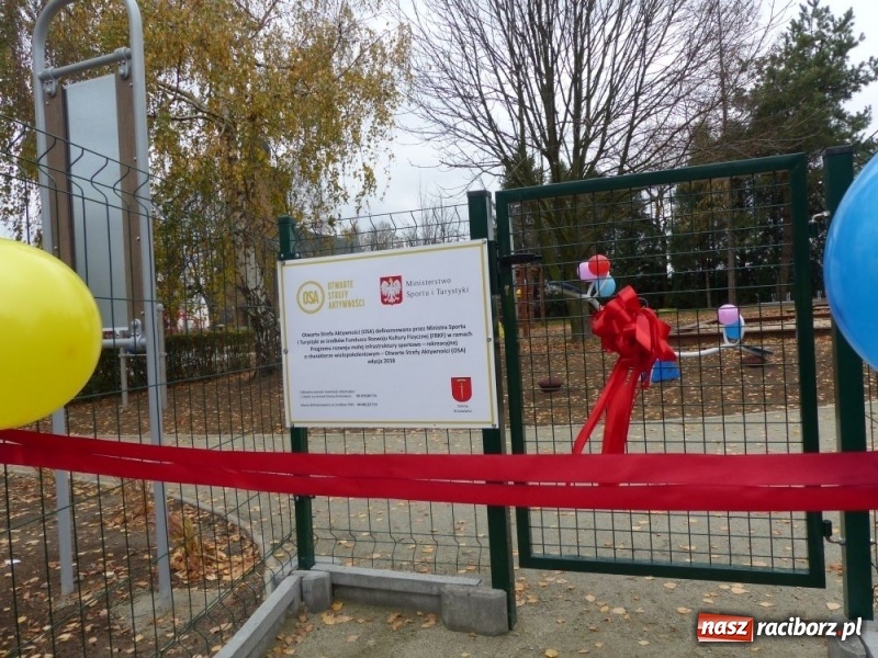 Zdjęcie w galerii na portalu naszraciborz.pl: W Pietraszynie powstała Otwarta Strefa Aktywności wiadomości z regionu