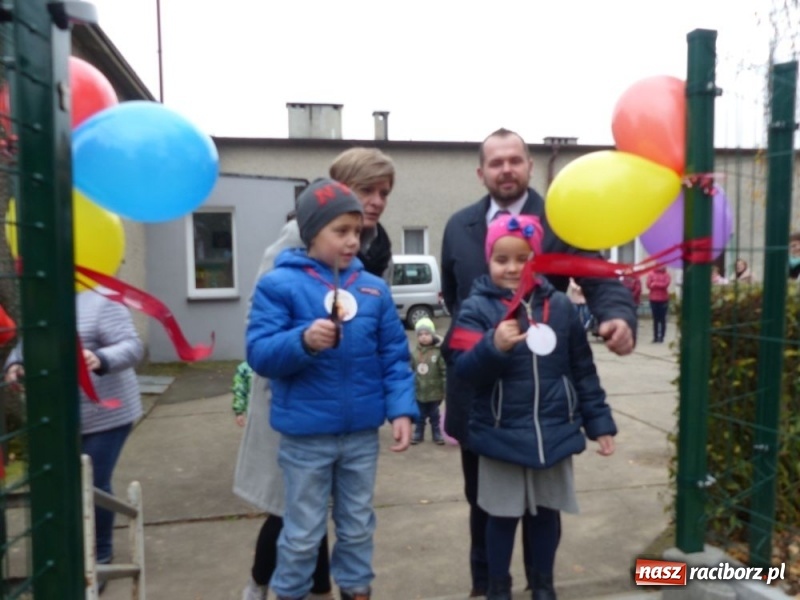 Zdjęcie w galerii na portalu naszraciborz.pl: W Pietraszynie powstała Otwarta Strefa Aktywności wiadomości z regionu