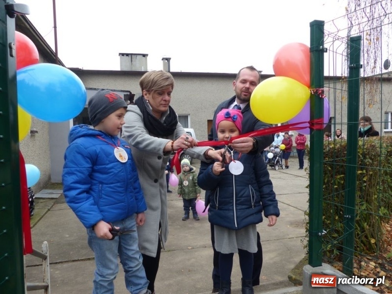 Zdjęcie w galerii na portalu naszraciborz.pl: W Pietraszynie powstała Otwarta Strefa Aktywności wiadomości z regionu