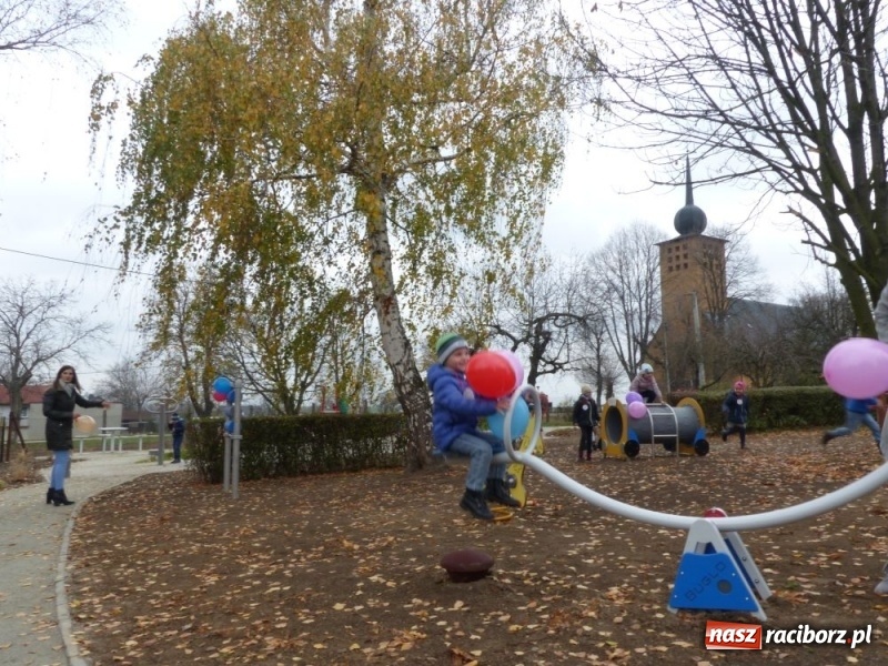 Zdjęcie w galerii na portalu naszraciborz.pl: W Pietraszynie powstała Otwarta Strefa Aktywności wiadomości z regionu