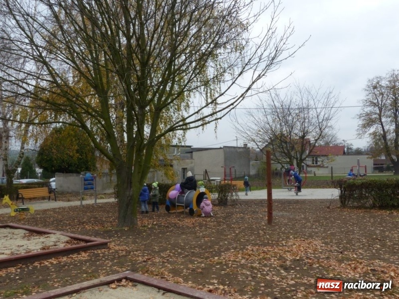 Zdjęcie w galerii na portalu naszraciborz.pl: W Pietraszynie powstała Otwarta Strefa Aktywności wiadomości z regionu