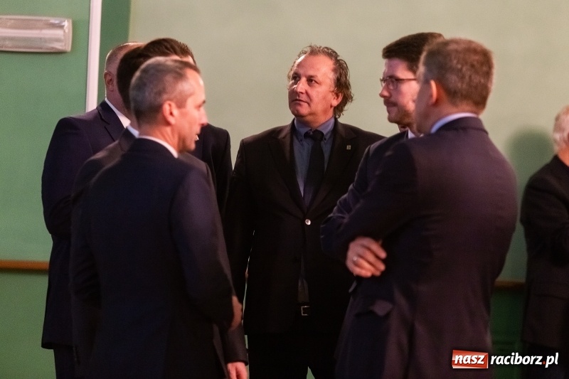 Zdjęcie w galerii na portalu naszraciborz.pl: W Raciborzu dyskutowano o konstytucji dla nauki  wiadomości z regionu