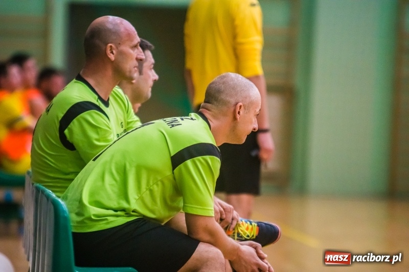Zdjęcie w galerii na portalu naszraciborz.pl: Poniedziałek z HLPN. Drugi weekend rozgrywek futsalu za nami wiadomości z regionu