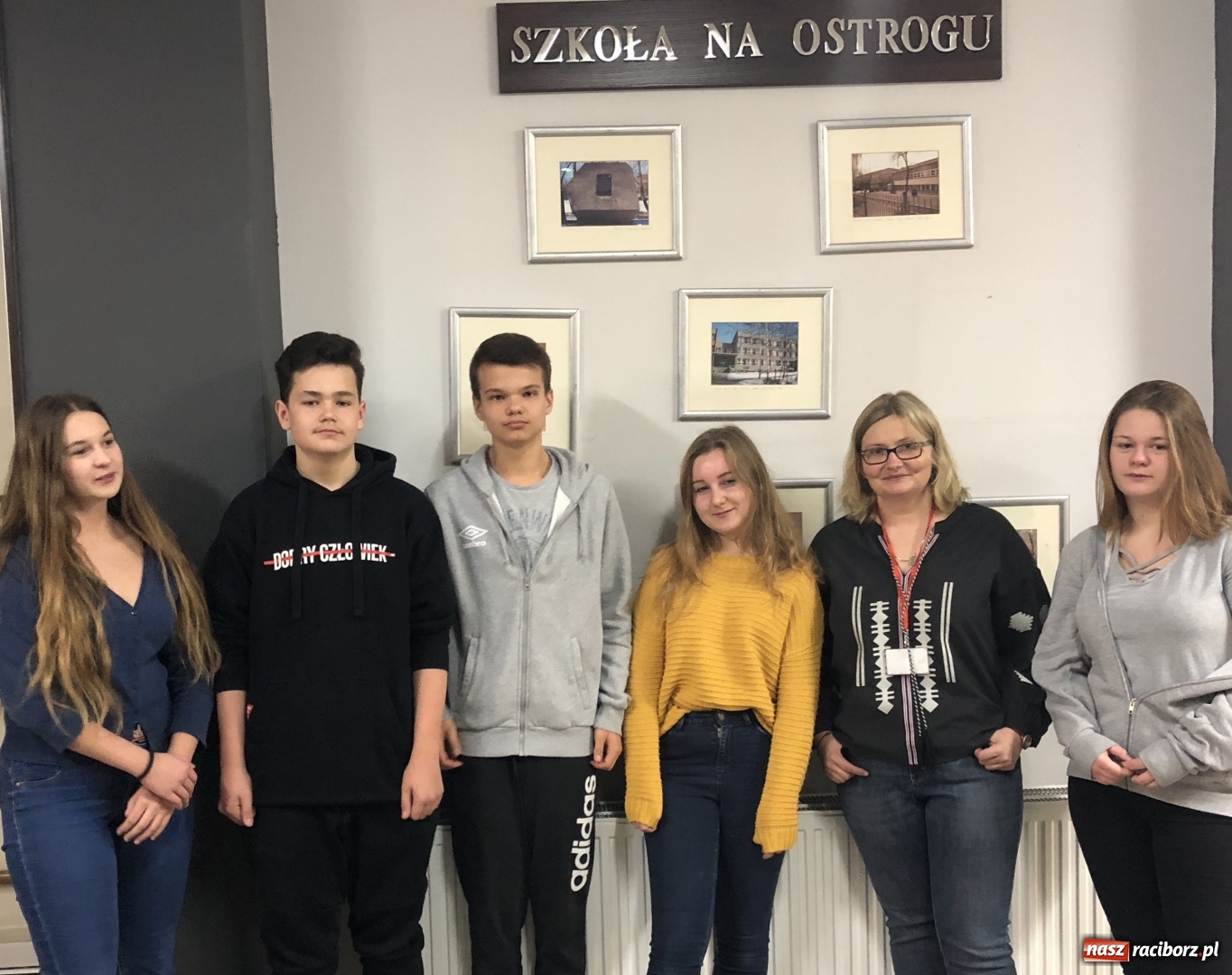 Zdjęcie w galerii na portalu naszraciborz.pl: Sukces uczniów SP 1 w międzynarodowym konkursie fotograficznym  wiadomości z regionu