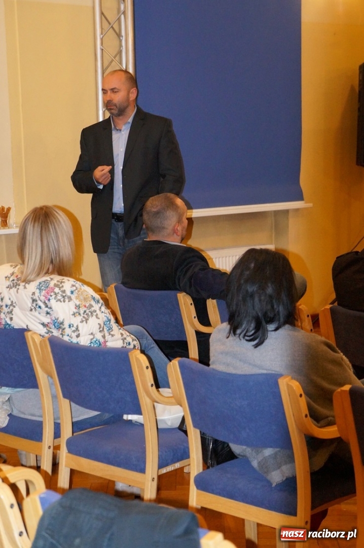 Zdjęcie w galerii na portalu naszraciborz.pl: Seminarium z samoobrony w RCK wiadomości z regionu