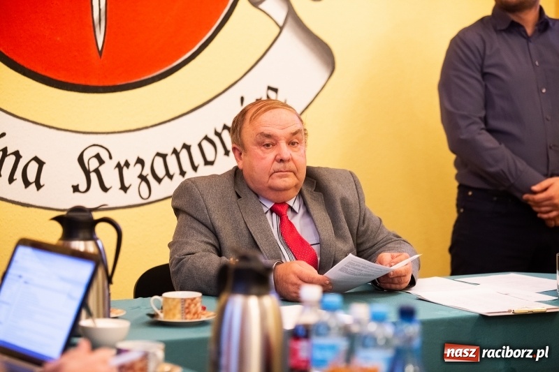 Zdjęcie w galerii na portalu naszraciborz.pl: Nowa Rada Miejska Krzanowic już pracuje wiadomości z regionu