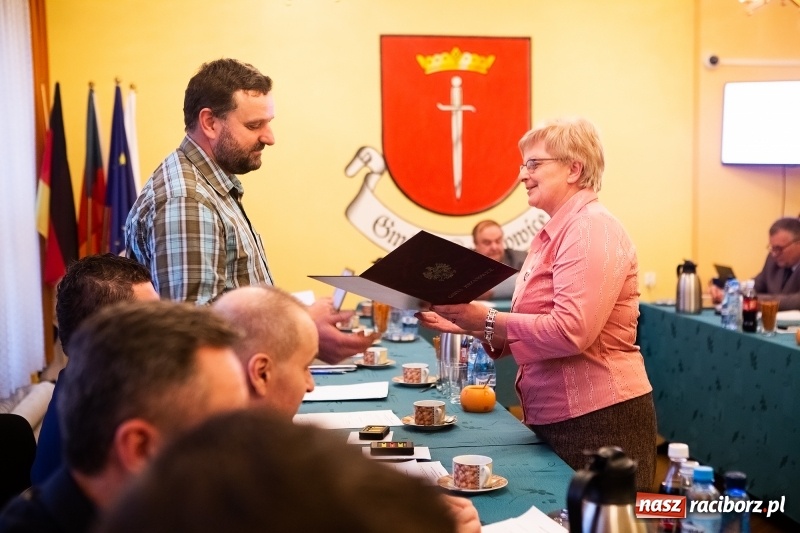 Zdjęcie w galerii na portalu naszraciborz.pl: Nowa Rada Miejska Krzanowic już pracuje wiadomości z regionu