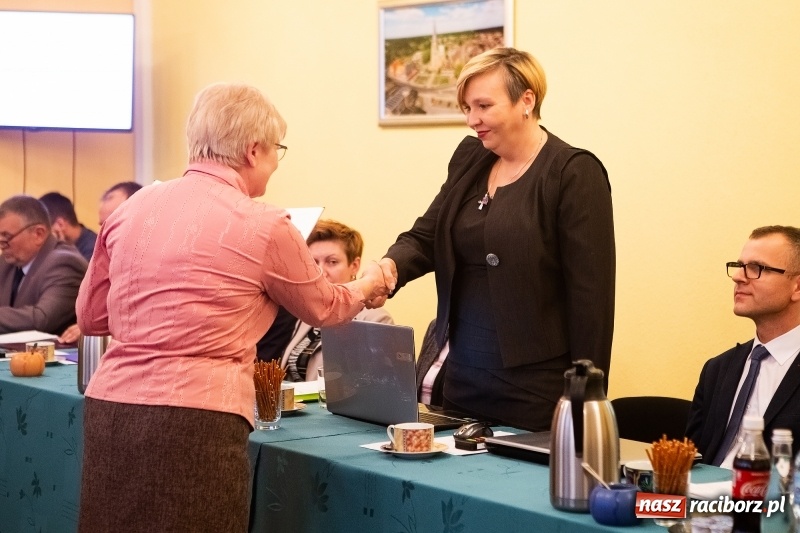 Zdjęcie w galerii na portalu naszraciborz.pl: Nowa Rada Miejska Krzanowic już pracuje wiadomości z regionu