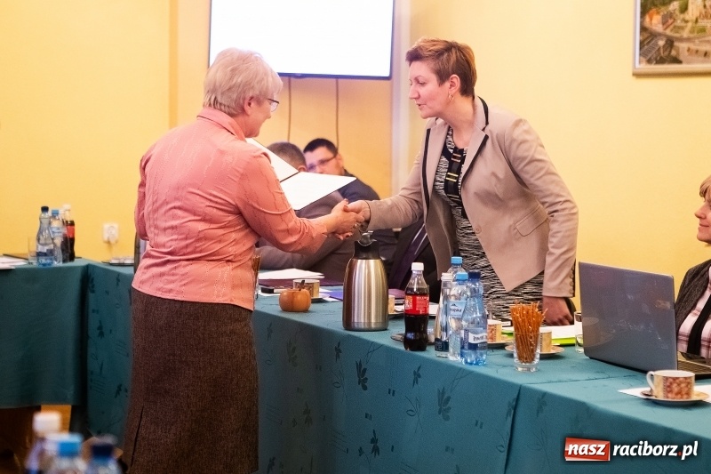 Zdjęcie w galerii na portalu naszraciborz.pl: Nowa Rada Miejska Krzanowic już pracuje wiadomości z regionu