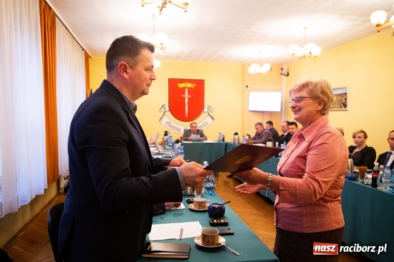 Zdjęcie w galerii na portalu naszraciborz.pl: Nowa Rada Miejska Krzanowic już pracuje wiadomości z regionu
