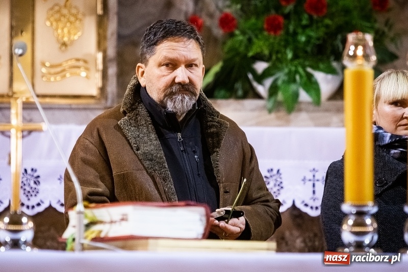 Zdjęcie w galerii na portalu naszraciborz.pl: 100 lat Niepodległości. Wręczono kolejne medale ks. Stefana Pieczki wiadomości z regionu