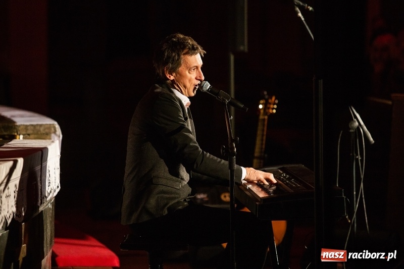 Zdjęcie w galerii na portalu naszraciborz.pl: 100 lat Niepodległości. Wręczono kolejne medale ks. Stefana Pieczki wiadomości z regionu