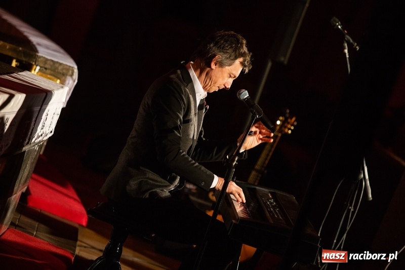 Zdjęcie w galerii na portalu naszraciborz.pl: 100 lat Niepodległości. Wręczono kolejne medale ks. Stefana Pieczki wiadomości z regionu