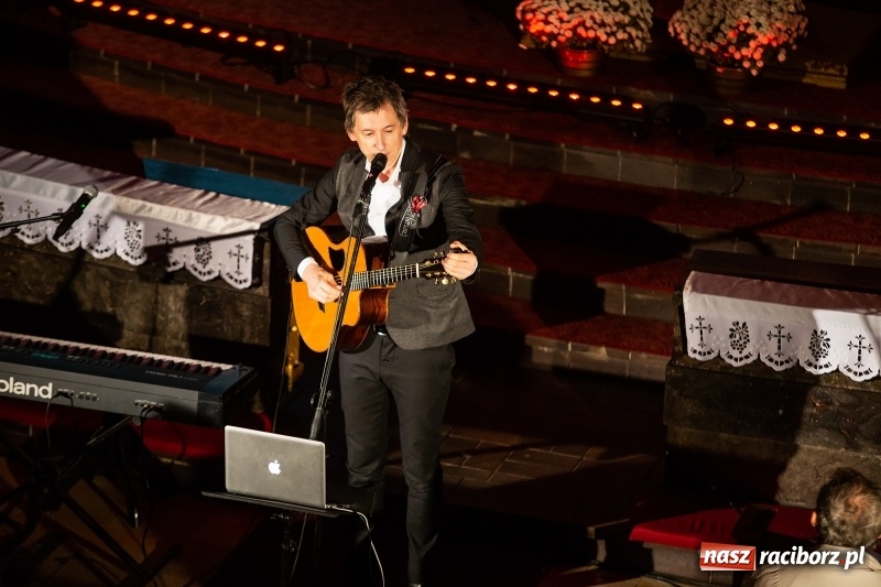 Zdjęcie w galerii na portalu naszraciborz.pl: 100 lat Niepodległości. Wręczono kolejne medale ks. Stefana Pieczki wiadomości z regionu