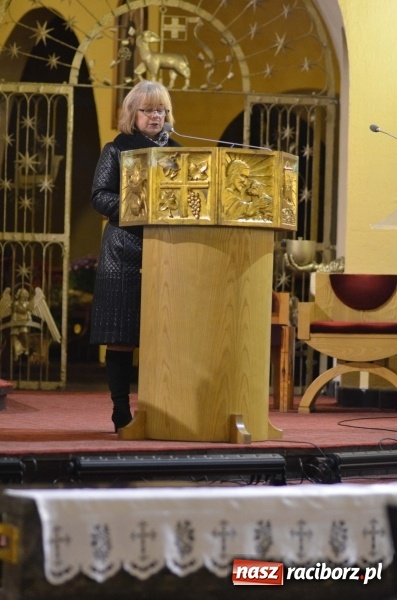 Zdjęcie w galerii na portalu naszraciborz.pl: 100 lat Niepodległości. Wręczono kolejne medale ks. Stefana Pieczki wiadomości z regionu