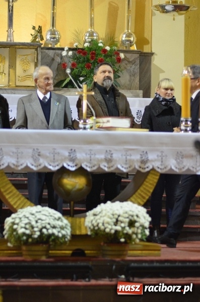 Zdjęcie w galerii na portalu naszraciborz.pl: 100 lat Niepodległości. Wręczono kolejne medale ks. Stefana Pieczki wiadomości z regionu