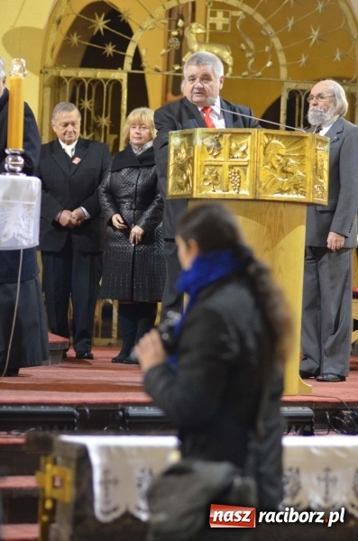 Zdjęcie w galerii na portalu naszraciborz.pl: 100 lat Niepodległości. Wręczono kolejne medale ks. Stefana Pieczki wiadomości z regionu