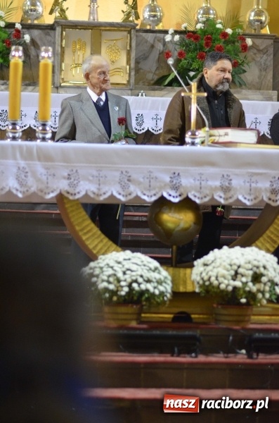 Zdjęcie w galerii na portalu naszraciborz.pl: 100 lat Niepodległości. Wręczono kolejne medale ks. Stefana Pieczki wiadomości z regionu