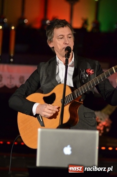 Zdjęcie w galerii na portalu naszraciborz.pl: 100 lat Niepodległości. Wręczono kolejne medale ks. Stefana Pieczki wiadomości z regionu