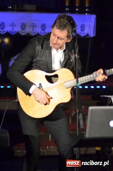 Zdjęcie w galerii na portalu naszraciborz.pl: 100 lat Niepodległości. Wręczono kolejne medale ks. Stefana Pieczki wiadomości z regionu