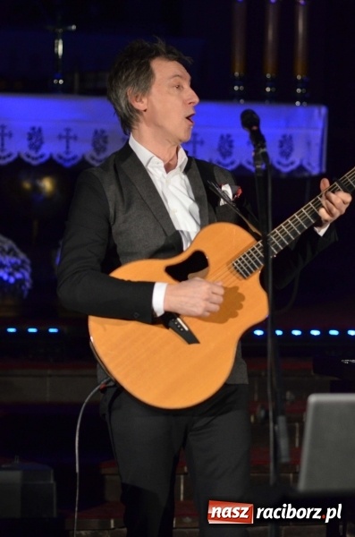 Zdjęcie w galerii na portalu naszraciborz.pl: 100 lat Niepodległości. Wręczono kolejne medale ks. Stefana Pieczki wiadomości z regionu