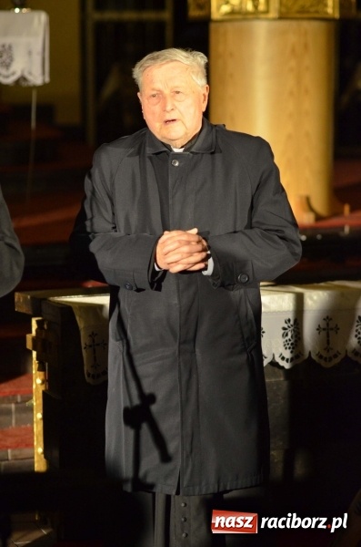 Zdjęcie w galerii na portalu naszraciborz.pl: 100 lat Niepodległości. Wręczono kolejne medale ks. Stefana Pieczki wiadomości z regionu