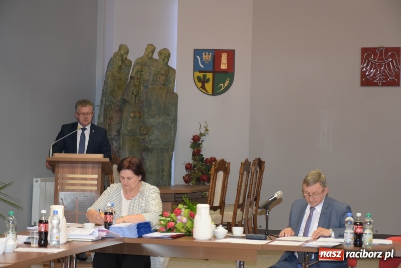 Zdjęcie w galerii na portalu naszraciborz.pl: Inauguracja nowej kadencji Rady Gminy Krzyżanowice  wiadomości z regionu