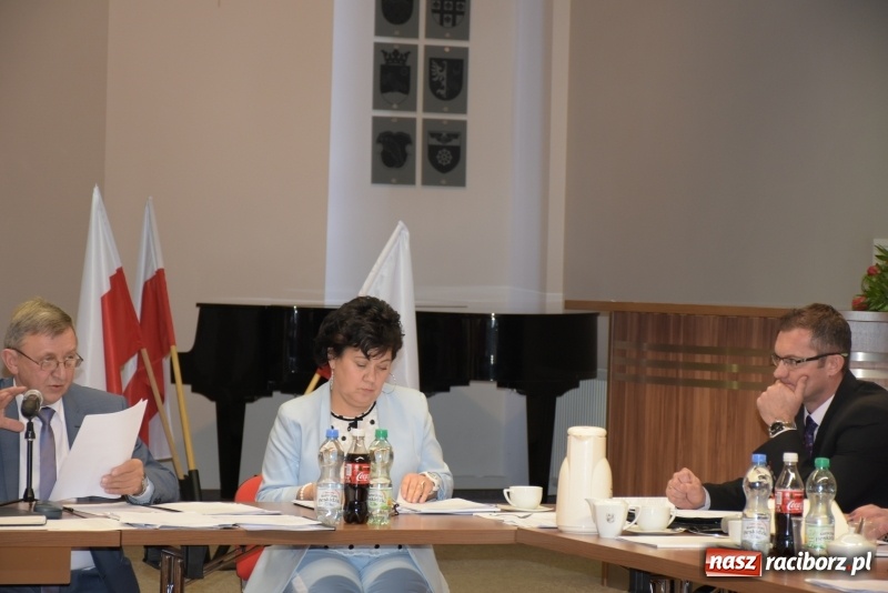 Zdjęcie w galerii na portalu naszraciborz.pl: Inauguracja nowej kadencji Rady Gminy Krzyżanowice  wiadomości z regionu