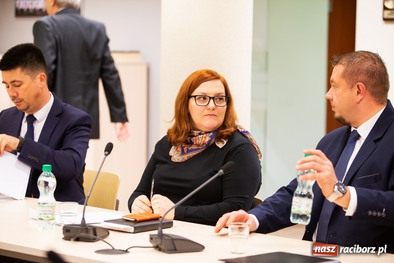 Zdjęcie w galerii na portalu naszraciborz.pl: Adam Wajda przewodniczącym Rady Powiatu Raciborskiego. Wybrano również wiceprzewodniczących wiadomości z regionu