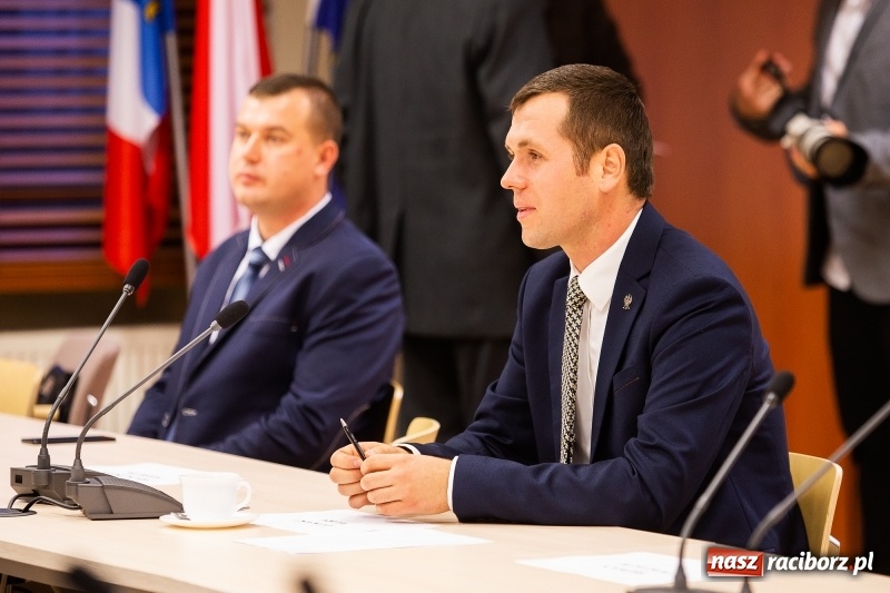 Zdjęcie w galerii na portalu naszraciborz.pl: Adam Wajda przewodniczącym Rady Powiatu Raciborskiego. Wybrano również wiceprzewodniczących wiadomości z regionu