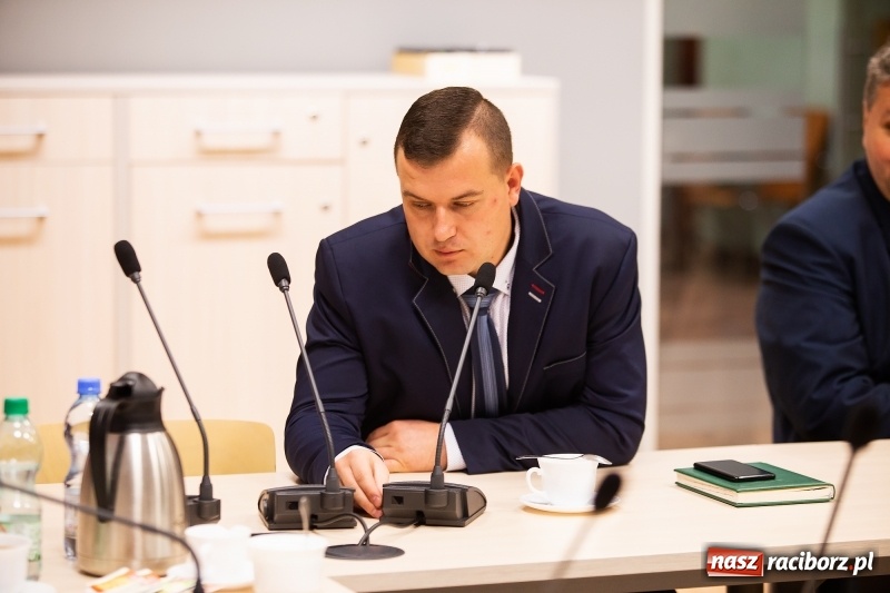Zdjęcie w galerii na portalu naszraciborz.pl: Adam Wajda przewodniczącym Rady Powiatu Raciborskiego. Wybrano również wiceprzewodniczących wiadomości z regionu