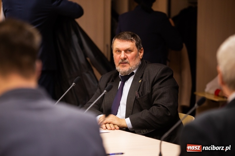 Zdjęcie w galerii na portalu naszraciborz.pl: Adam Wajda przewodniczącym Rady Powiatu Raciborskiego. Wybrano również wiceprzewodniczących wiadomości z regionu
