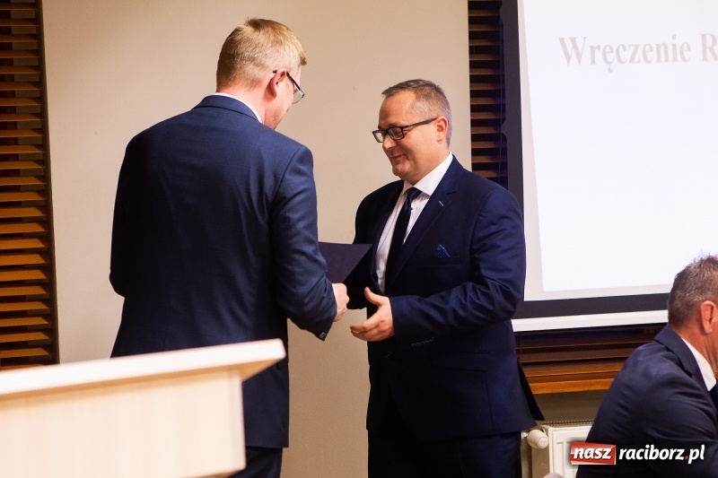 Zdjęcie w galerii na portalu naszraciborz.pl: Adam Wajda przewodniczącym Rady Powiatu Raciborskiego. Wybrano również wiceprzewodniczących wiadomości z regionu