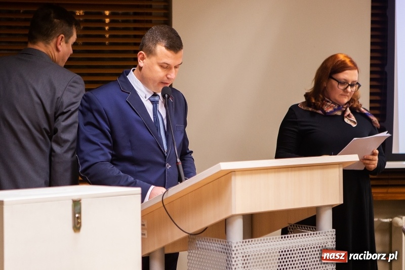 Zdjęcie w galerii na portalu naszraciborz.pl: Adam Wajda przewodniczącym Rady Powiatu Raciborskiego. Wybrano również wiceprzewodniczących wiadomości z regionu