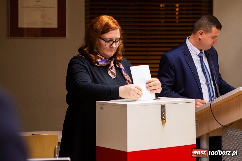 Zdjęcie w galerii na portalu naszraciborz.pl: Adam Wajda przewodniczącym Rady Powiatu Raciborskiego. Wybrano również wiceprzewodniczących wiadomości z regionu