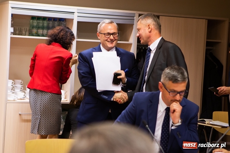 Zdjęcie w galerii na portalu naszraciborz.pl: Adam Wajda przewodniczącym Rady Powiatu Raciborskiego. Wybrano również wiceprzewodniczących wiadomości z regionu