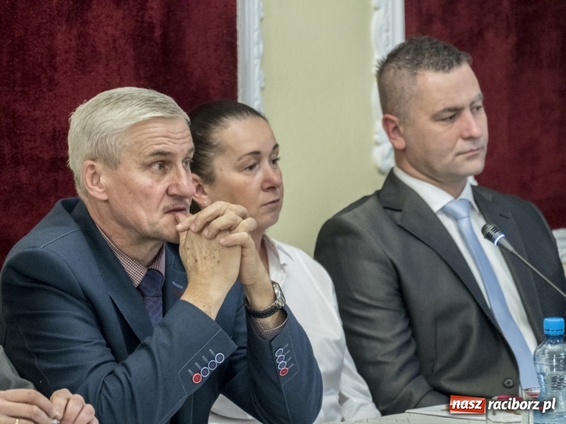 Zdjęcie w galerii na portalu naszraciborz.pl: Radosław Kasprzyk nowym przewodniczącym Rady Miejskiej w Kuźni Raciborskiej  wiadomości z regionu